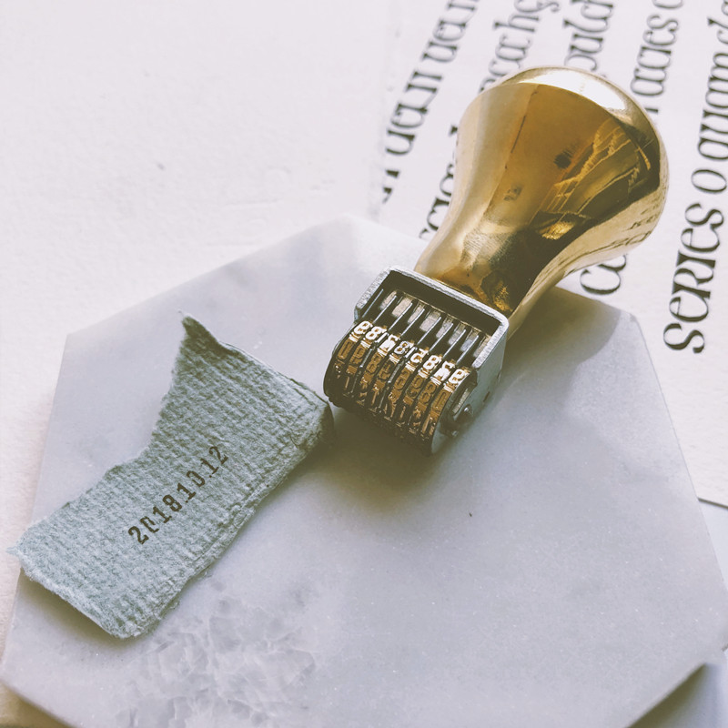 Retro Roller Date Stamp Copper - Rubber Date Stamp recensie en prijs